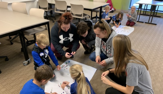 Senior Early Childhood students work with preschoolers on at STEM project at Wright State Lake Campus 